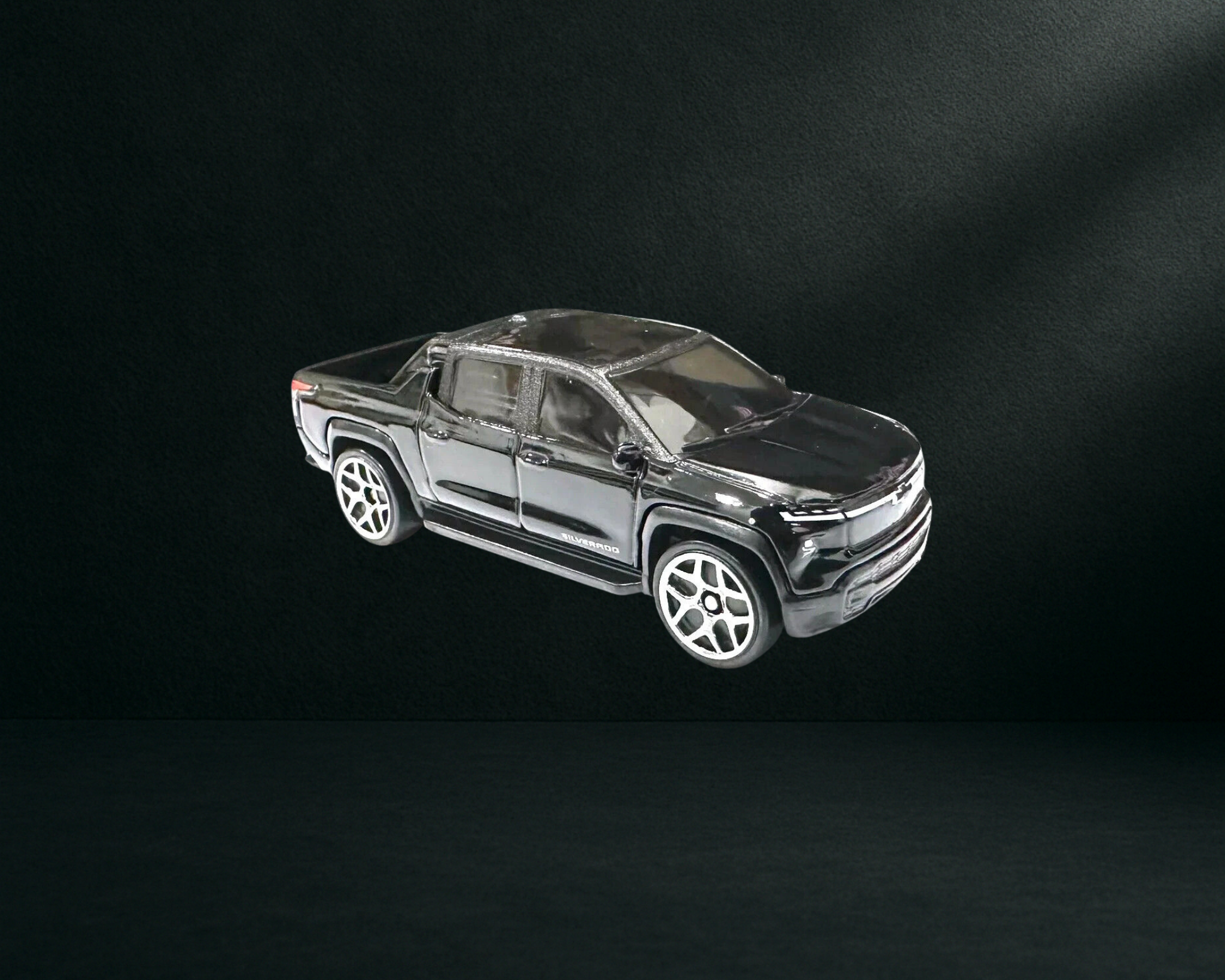Hot Wheels Silverado EV RST