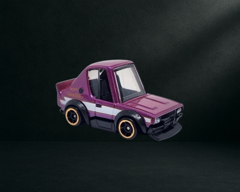 Hot Wheels Nissan Skyline 2000 GTR LBWK Tooned (Purple)